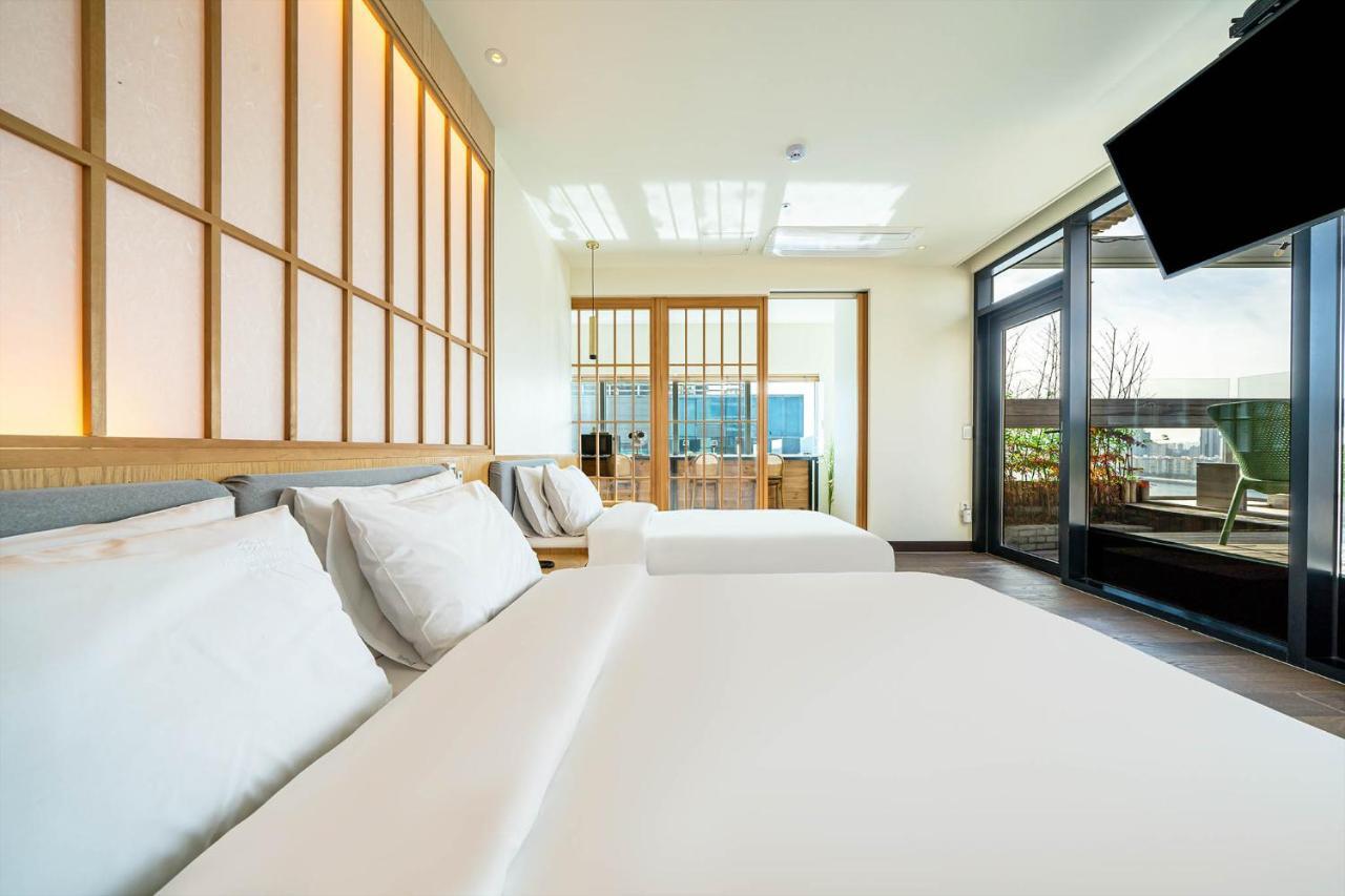 Gwanganli The Club Hotel Busan Exterior photo