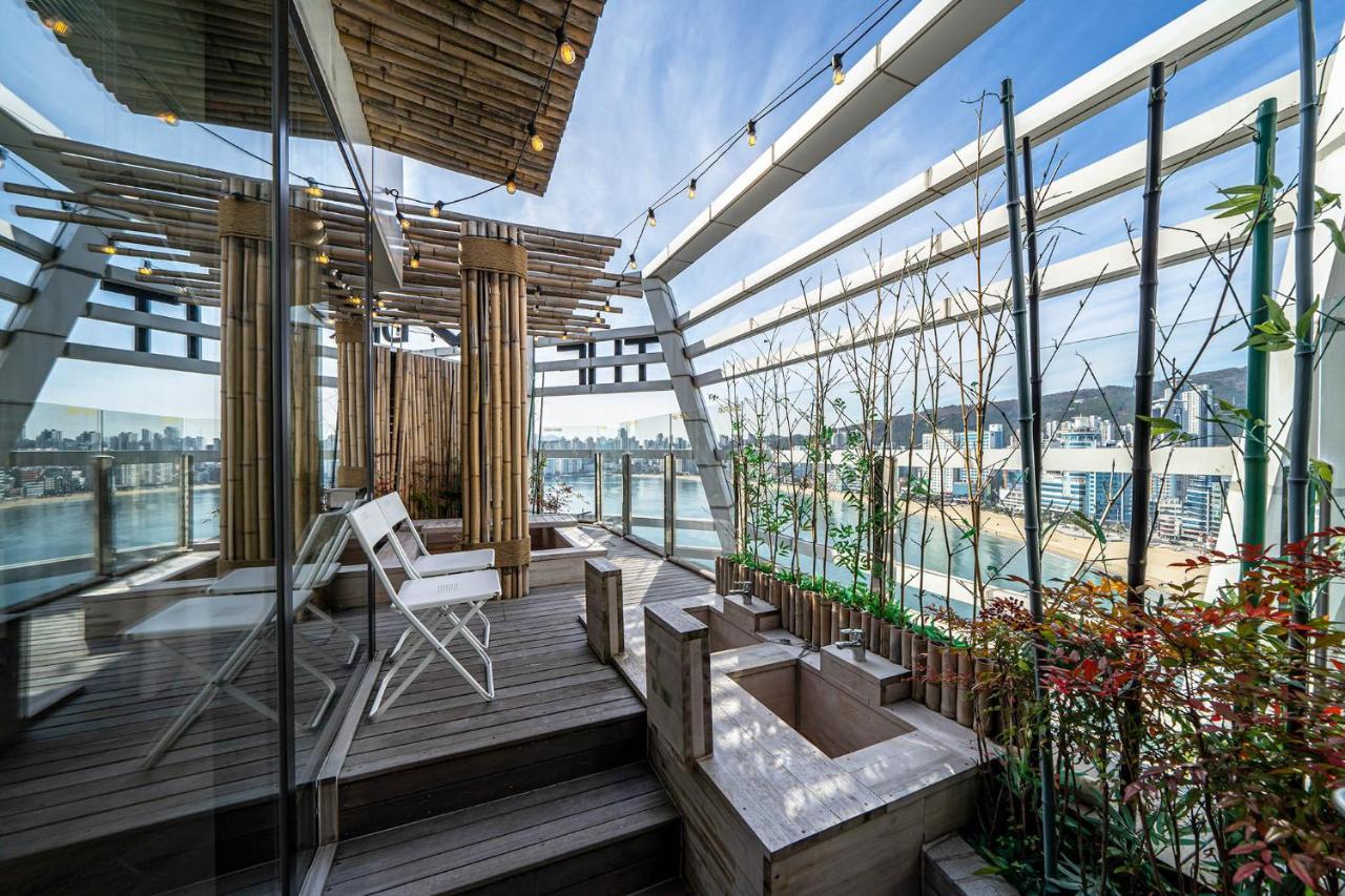 Gwanganli The Club Hotel Busan Exterior photo
